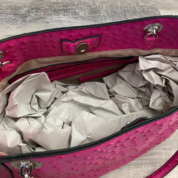 Pink Ostrich Handbag - Picture 4 of 9